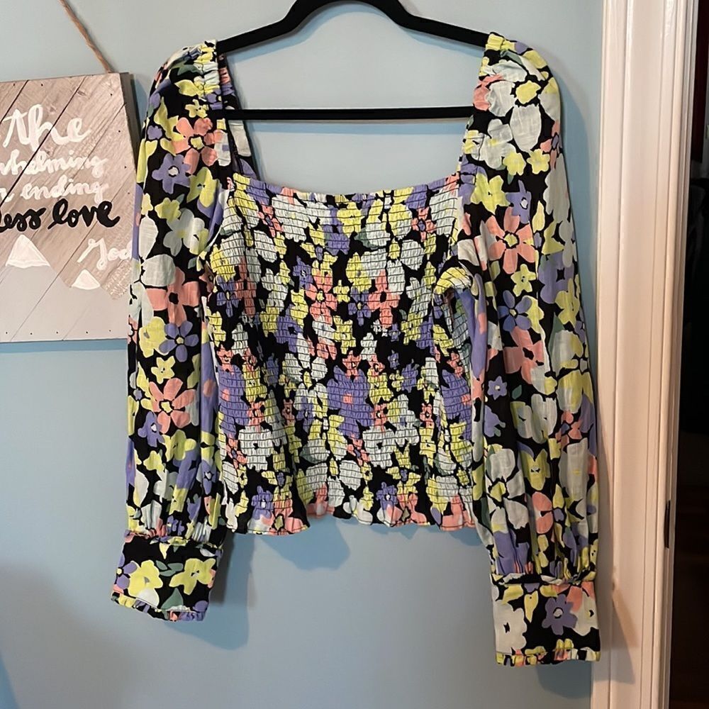Free People Floral Puff-Sleeve Top - L - NWOT - Picture 3 of 7